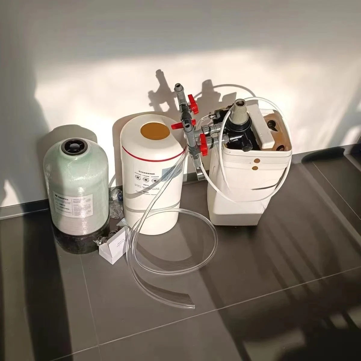 300 Gallons Per Hour Whole House Pre Filtered Small Water Softener System for Household Use