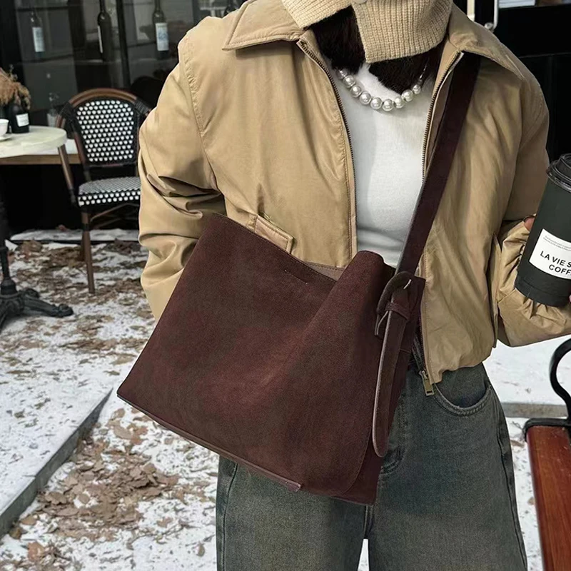 

Vintage Large Capacity Faux Suede Women Shoulder Bags Retro Pu Leather Crossbody Bag Big Tote Bag 2025 Autumn and Winter New