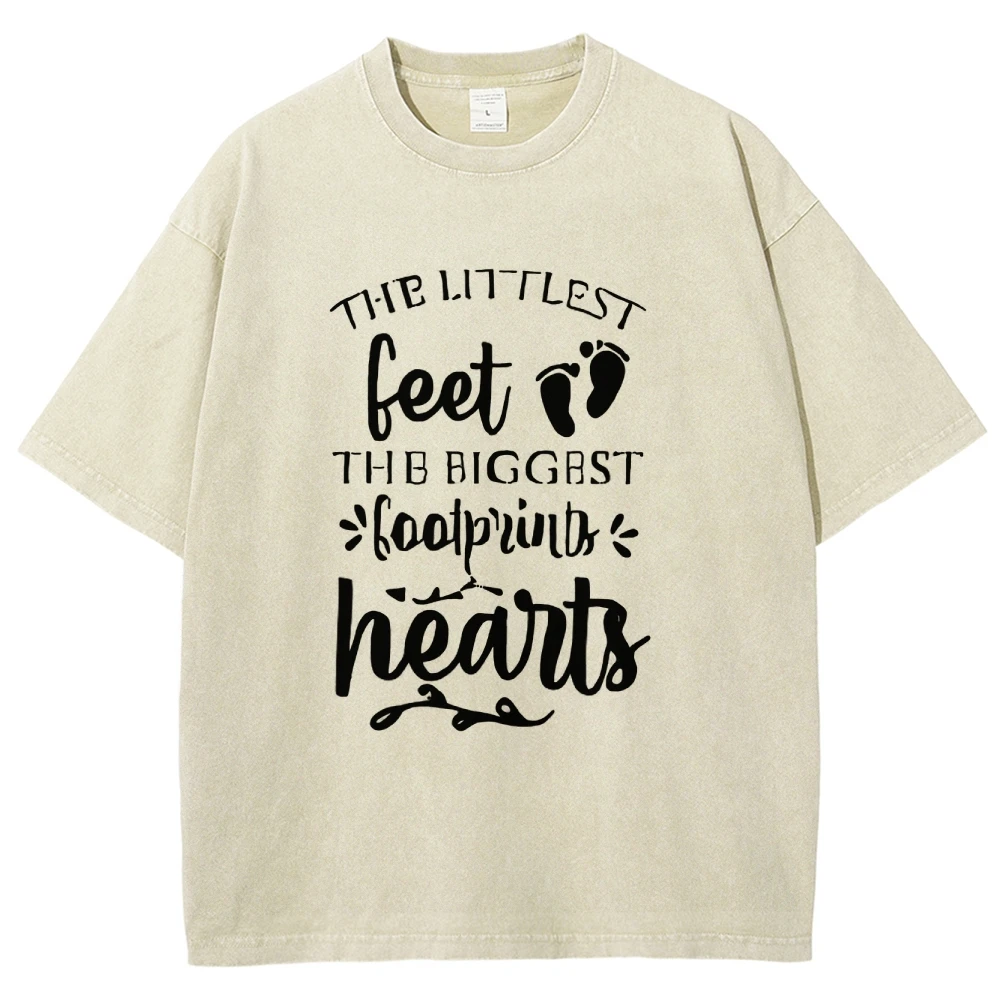 

Модная и качественная женская летняя футболка с рисунком Y2K с текстом и узором. Футболка из 100% стираного хлопка в нейтральном стиле.