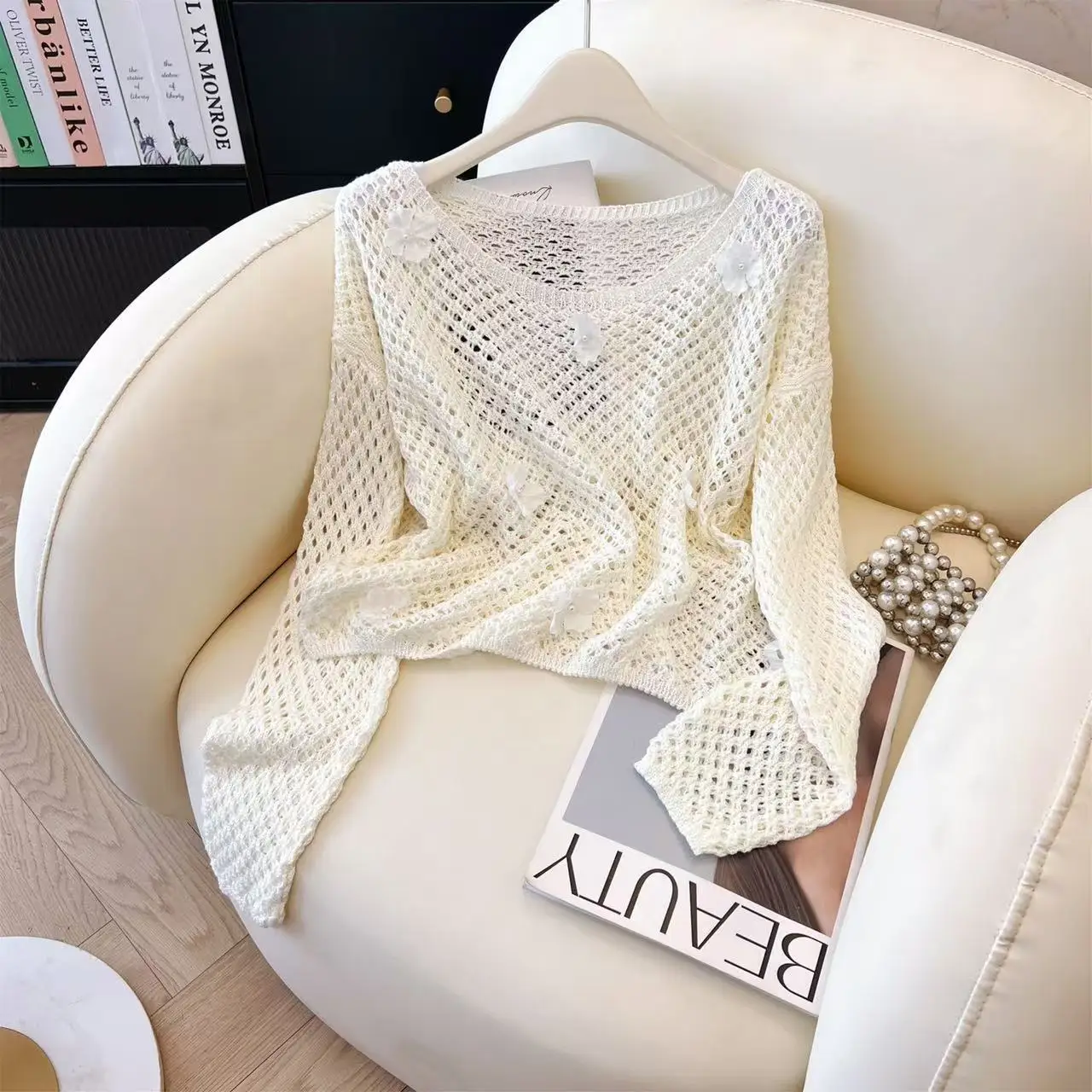 

Свободный длинный свек, круглый вязаный свитер Ne, женский белый удобный свитер в корейском стиле, осенний новый модный шелковый атласный шерстяной свитер...