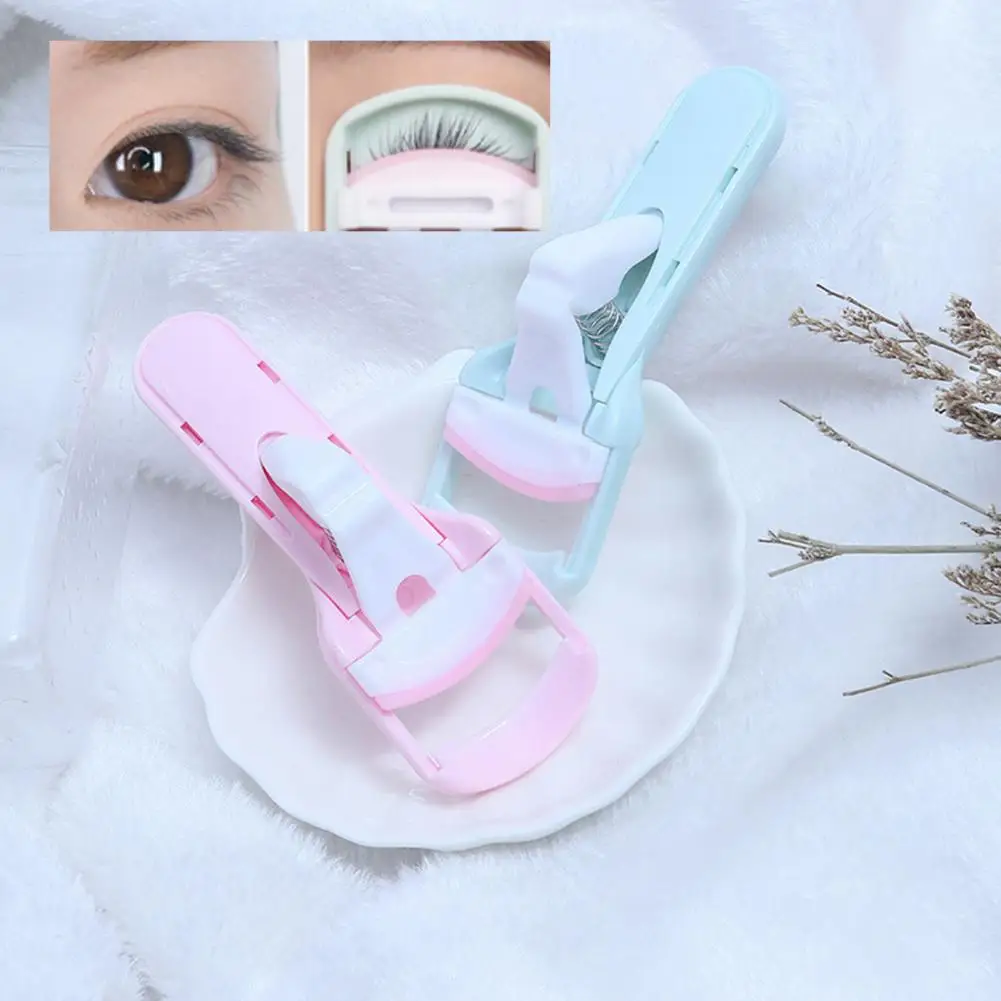 Eyelash Curler Easy to Use Effortless Bright Color Pressing Mini Eyelash Curler for Home Eyelash Curler Makeup Tools Accessories