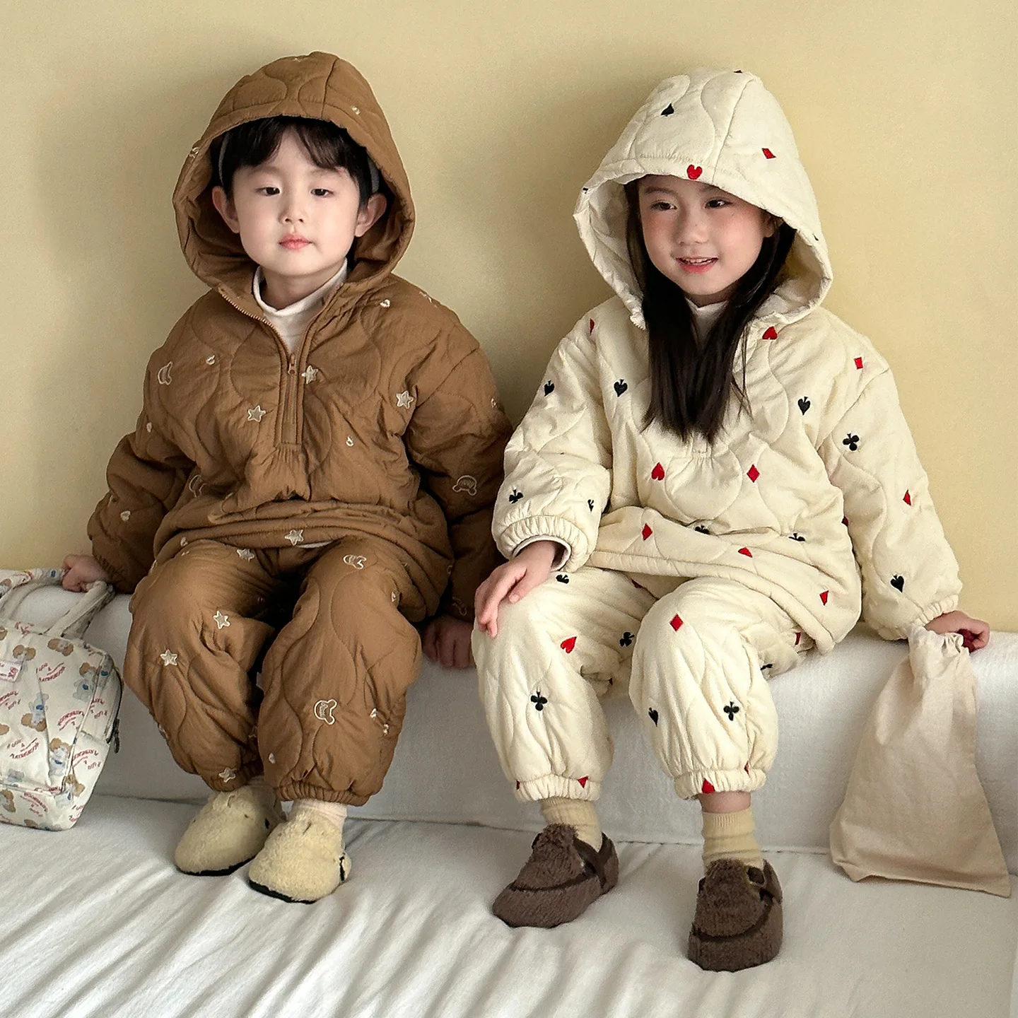 

Winter Toddler Kids Girls Two-piece Set Hooded Cartoon Embroidery Children Girls Thick Tops Mid Waist Little Girls Jogger Pant