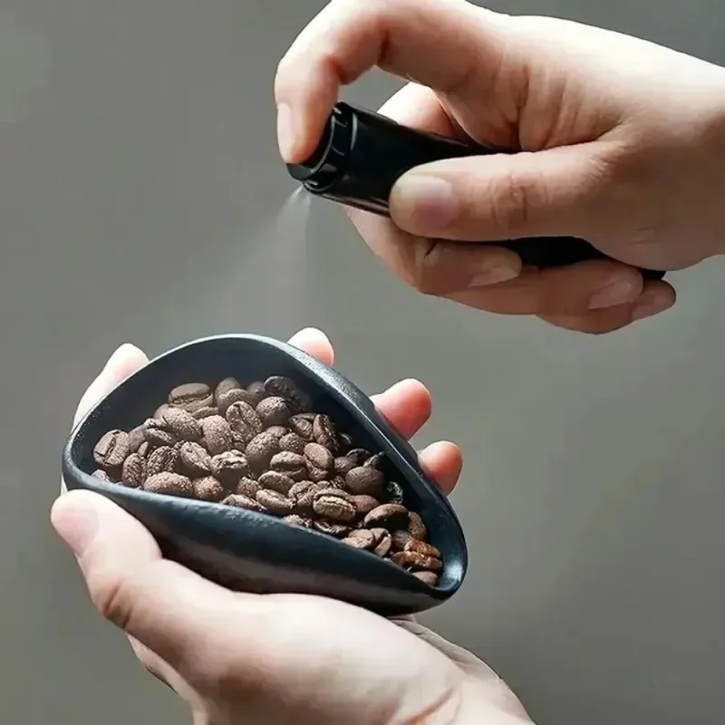 Coffee Bean Spray Bottle Anti-flying Powder and Static Ultrafine Spray Portable Reusable Empty Refillable Sprayer