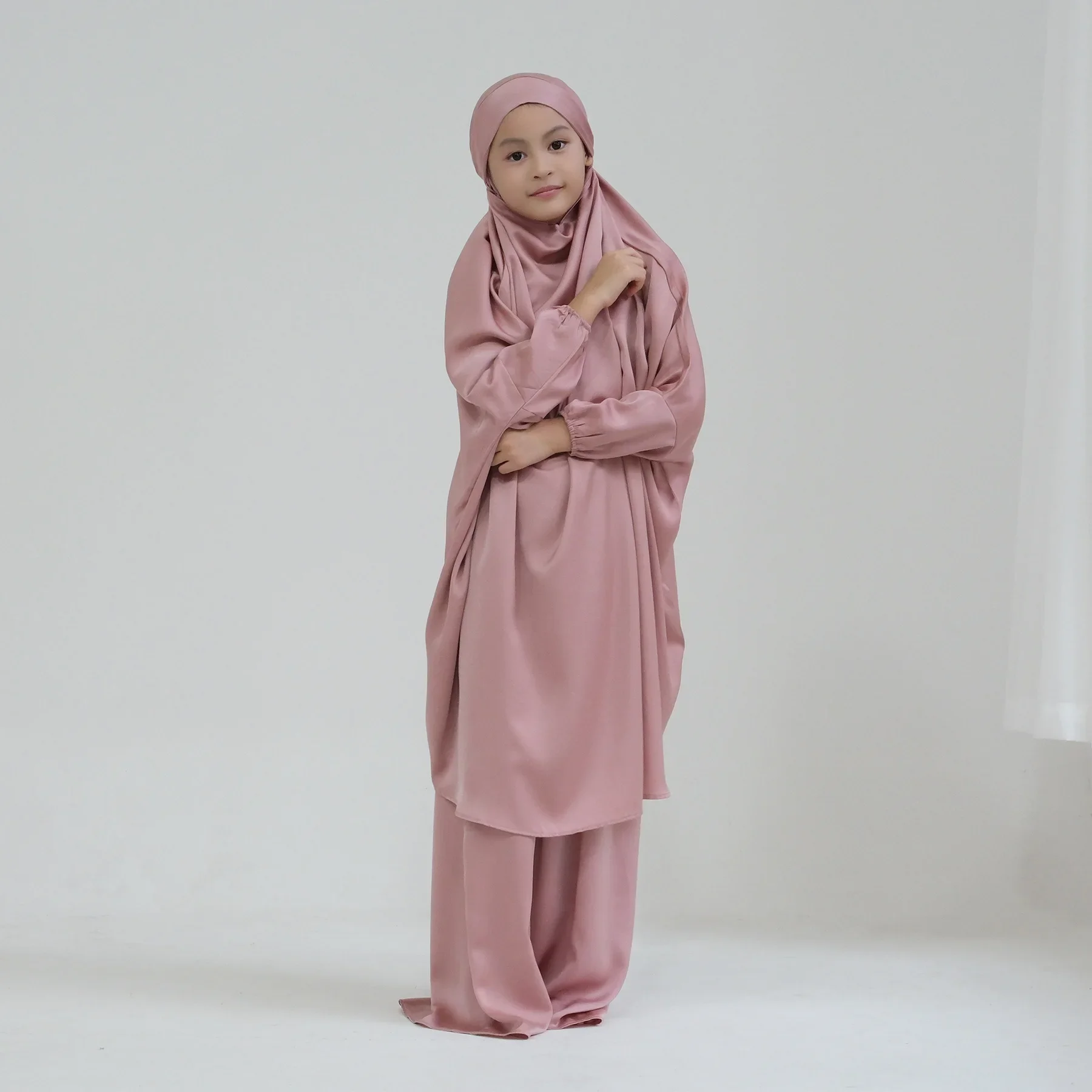 Gowns for Kids Girls Islamic Clothing 2 Piece Sets Dubai Muslim Outfits Overhead Hijabs Abaya Khimar Skirt Ramadan Eid Dresses