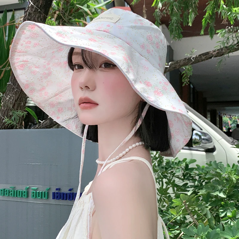 Isn Sweet Floral Lotus Leaf Edge Bucket Hat Spring and Summer Big Brim Sun Protection Show Face Small Cute Mori Czapki damskie