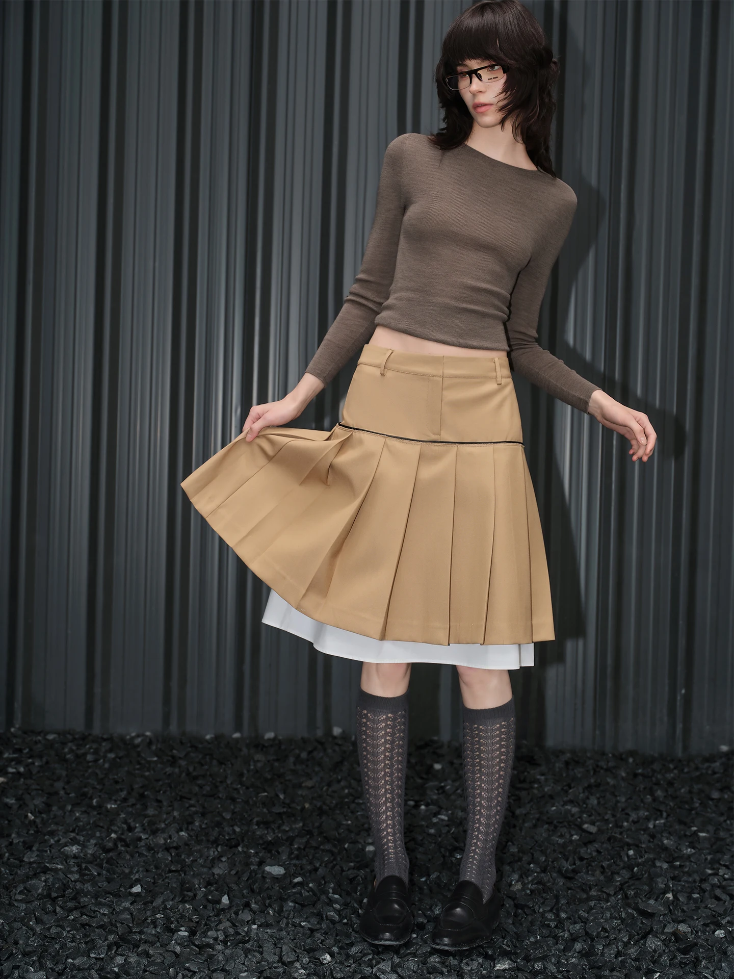 

Ele Loose Women's f Skirt Pleated Skirt Spring 2026 New Sle Street Sle Resistant to Deformation High Waist Polyest...