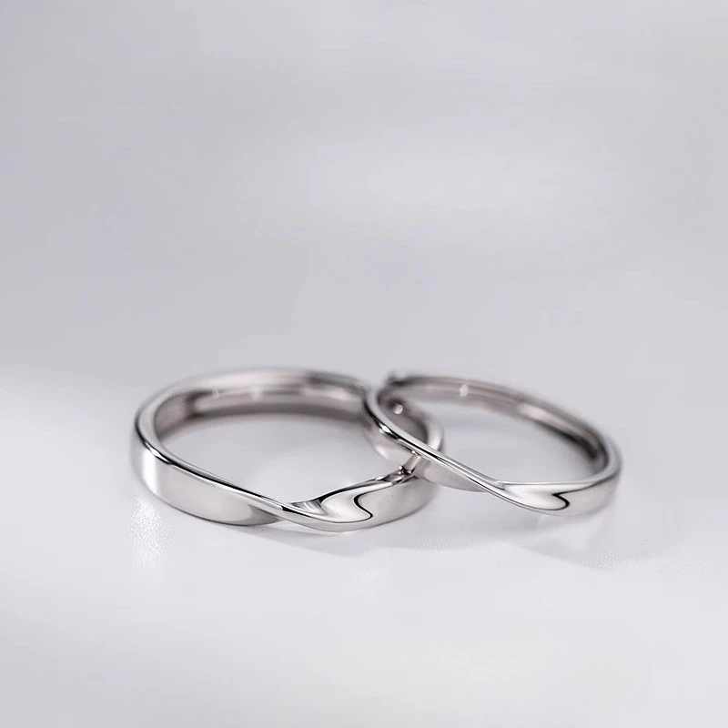 Minimalist 925 Sterling Silver Adjustable Mobius Couple Ring for Women Man High Quality Wedding Jewelry Accessories Lover's Gift
