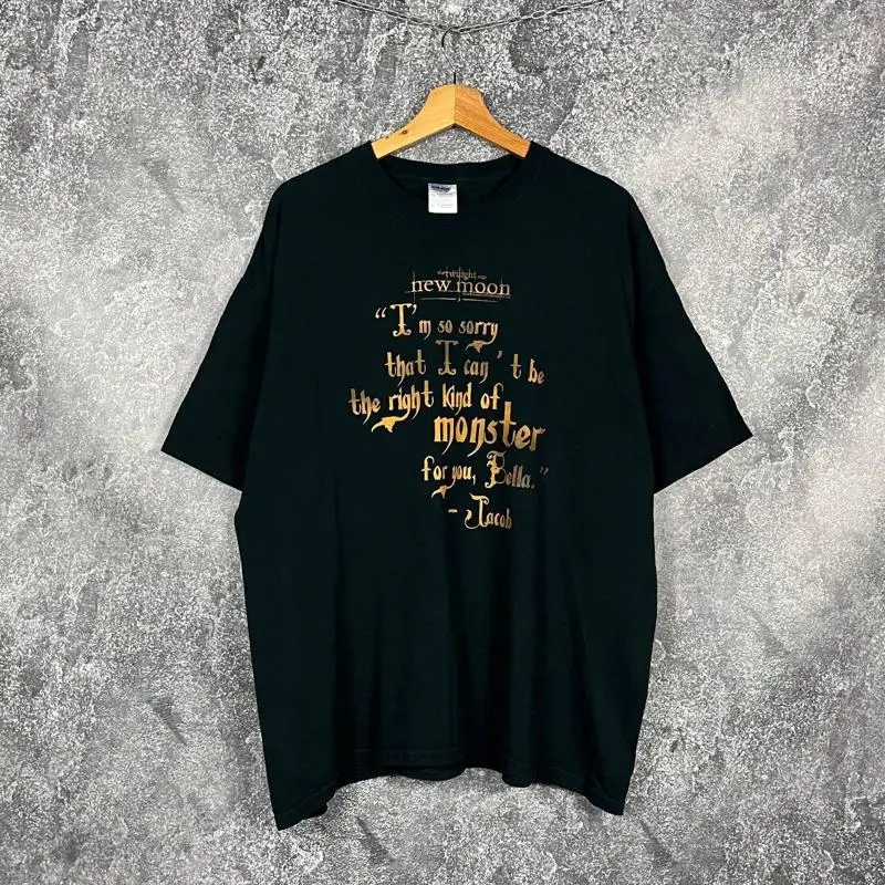 

The Twilight Saga New Moon Bella Jacob Quote Vintage T-Shirt Black Size XL