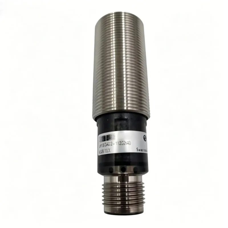 

UR18.DA0.2-11200640 Ultrasonic distance measuring cylindrical sensor