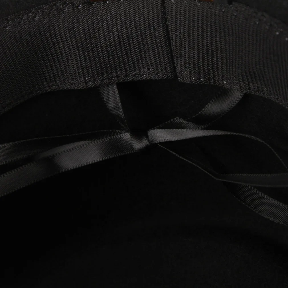 100% الصوف الأسود بيليكوك لفة حافة فيدورا قبعة المرأة البريطانية مقعر محدب أفضل قبعة مصمم الكنيسة القبعات السيدات أنيقة ورأى قبعة