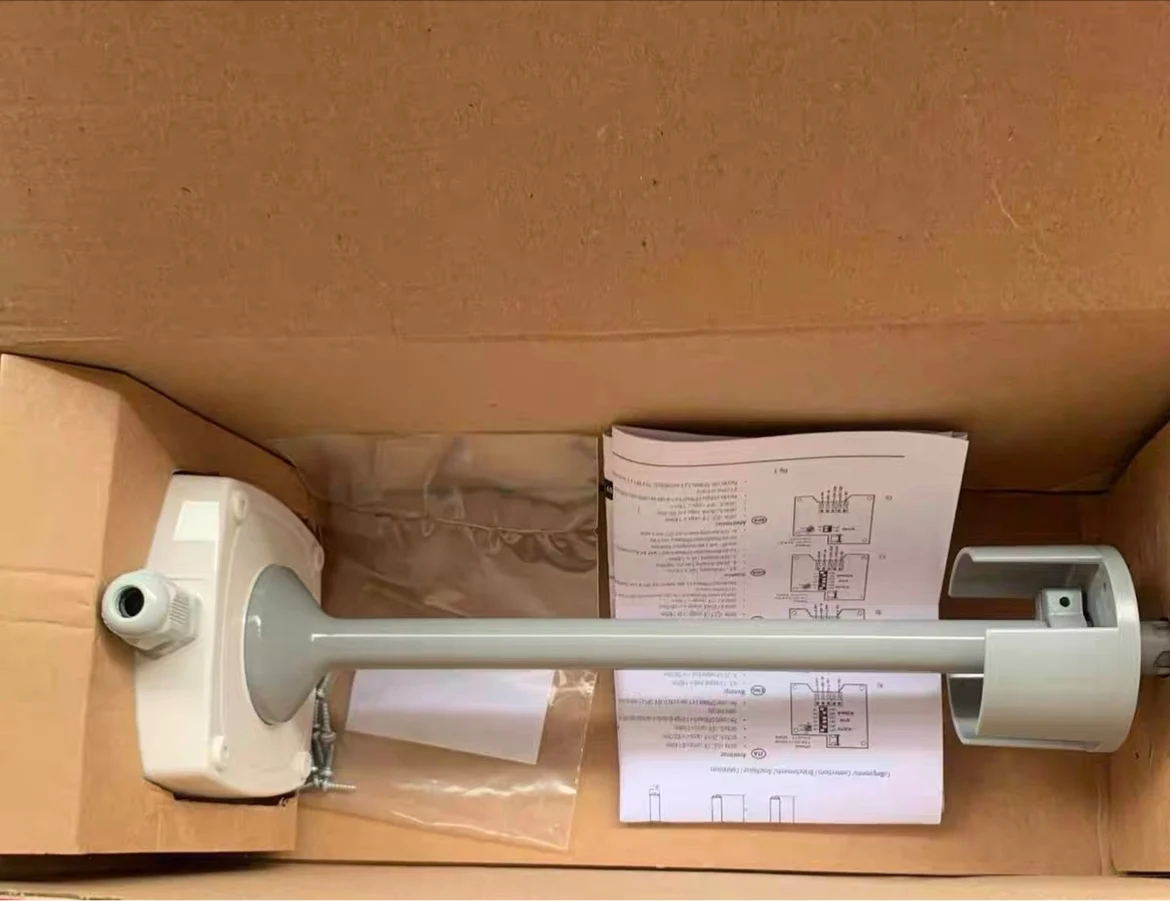 Carle Temperature And Humidity Sensor DPDC111000 Italian CAREL Pipeline Sensor