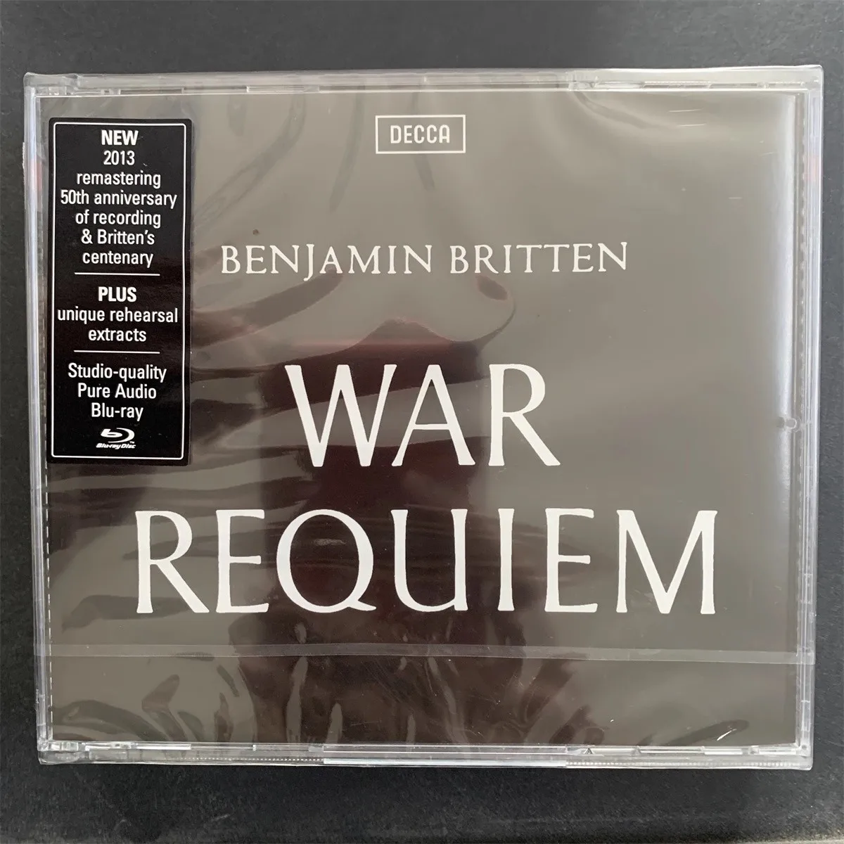 

Vintage Benjamin Britten Music CD War Requiem Album Requiem Aeternam 2pcs Music Record+1BD Cosplay Walkman Car Soundtracks Box