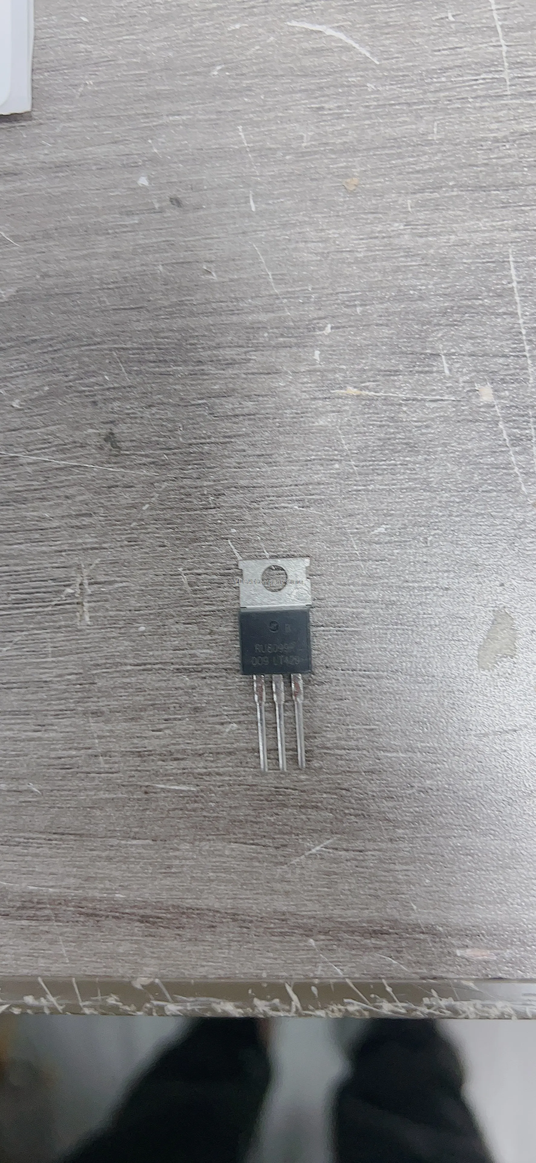 The quality of the large chip RU6099R 120A 60V is superior to that of IRF3205 P75NF75, with a price advantage        20PCS -1lot