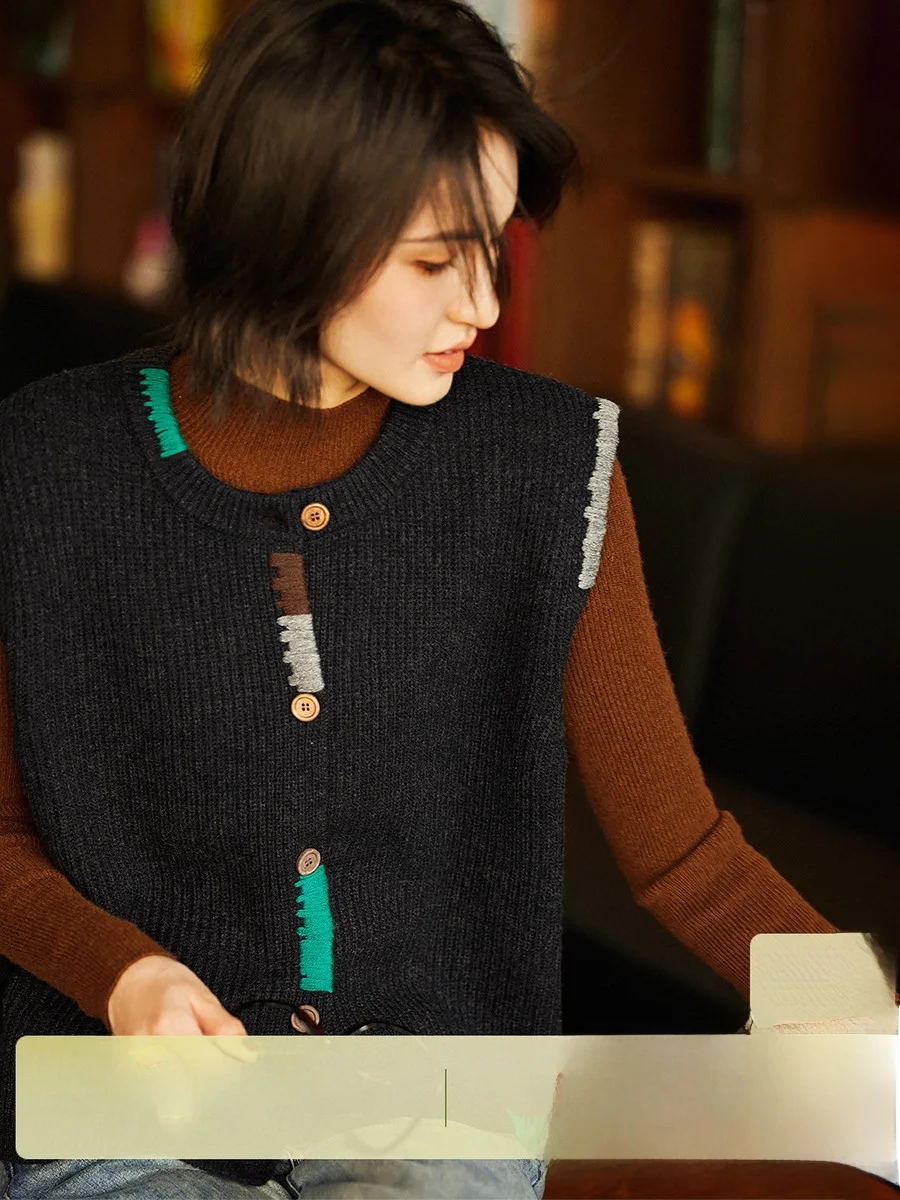 

Warm Vintage Contrast Color Knitted Wool Camere Open Cardigan Vest Women's Casual Loose Fit Button Detail Autumn Winter