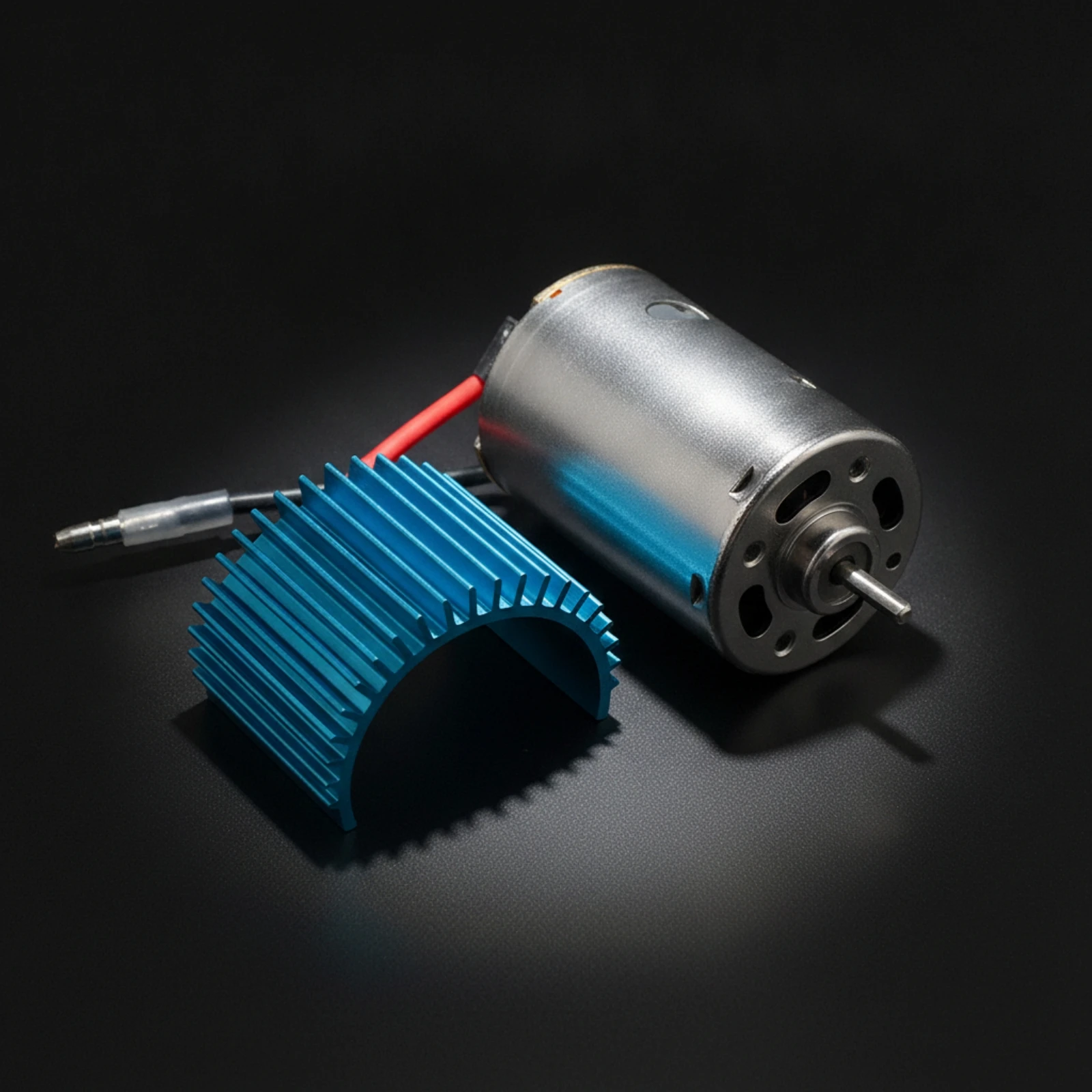 RC Motor with Heat Sink Finned Brushed Motor with Heatsink Aluminum Heat Sink Lightweight Component Cylindrical