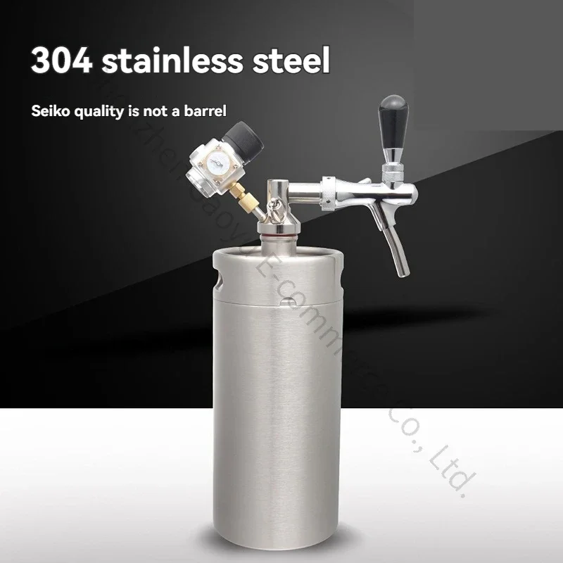 36L Beer Keg 304 Stainless Steel Homebrew Pressure Barrel with CO2 Charger for Home Party Pub Club Use Portable Mini