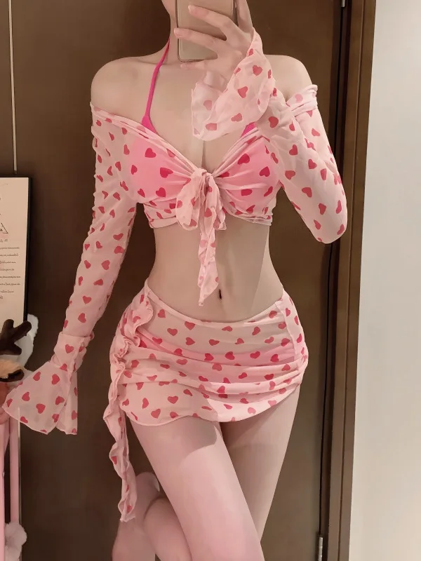 

Women's Bikini Swimsuit Barbed Wire Design Holiday Onsen Sle Tie-Dr Four-Piece Set White-Looking Heart Pink