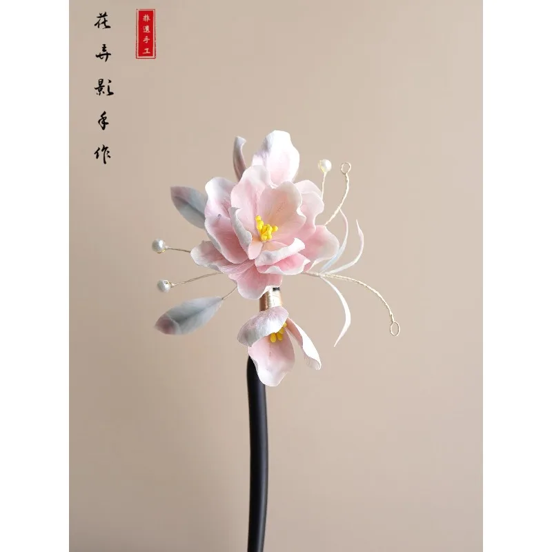 Handmade Sandalwood Hairpin Begonia Edelweiss Chinese Retro Hanfu Headdress