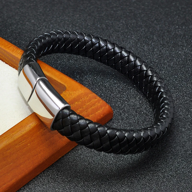 New Punk Men Jewelry Black Red Braided Leather Bracelet Stainless Steel Magnetic Clasp Fashion Wrap Bangles Lover Gifts