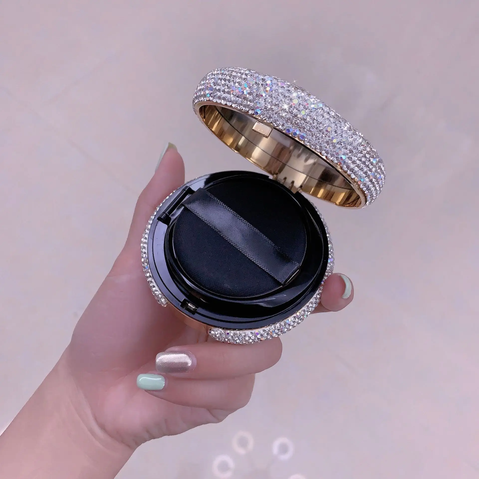 Sparkling Rhinestone Empty Air Cushion Puff Box Cosmetic Makeup Case Container with Powder Sponge Mirror for BB Cream Foundation