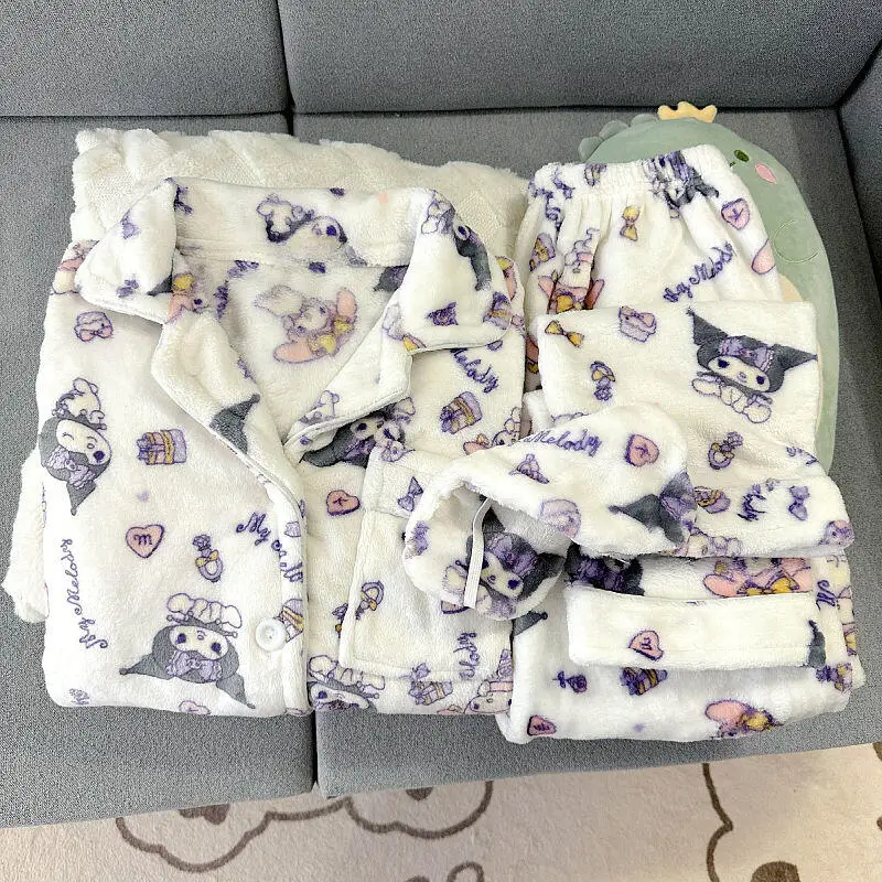 Зимний женский пижамный комплект Hello Kitty, фланелевая пижама с героями мультфильмов, утолщенная, пушистая, плюшевая, теплая, удобная, свободная, высокого качества