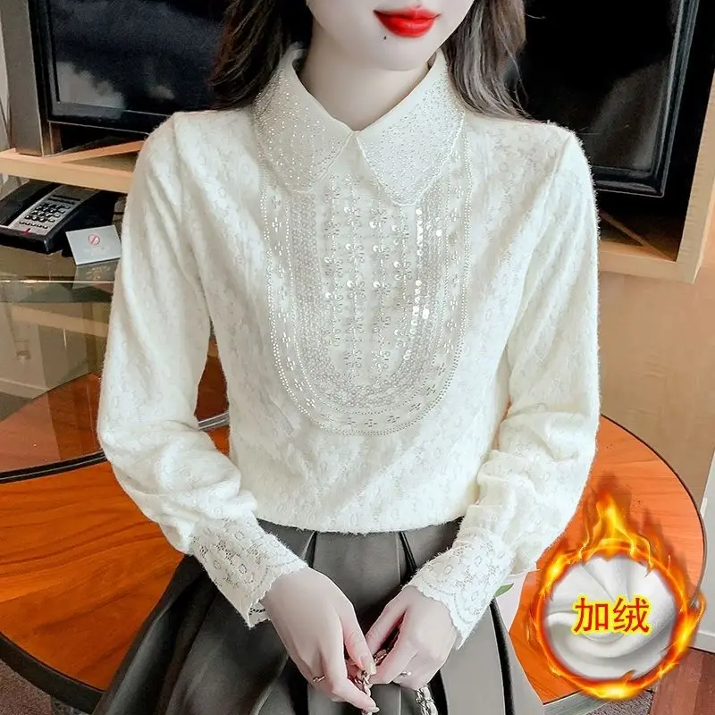 Lace Inner Shirt for Women 2024 New Autumn and Winter Fashionable and Stylish Style with Plush Base Doll Neck Long Sleeved Top