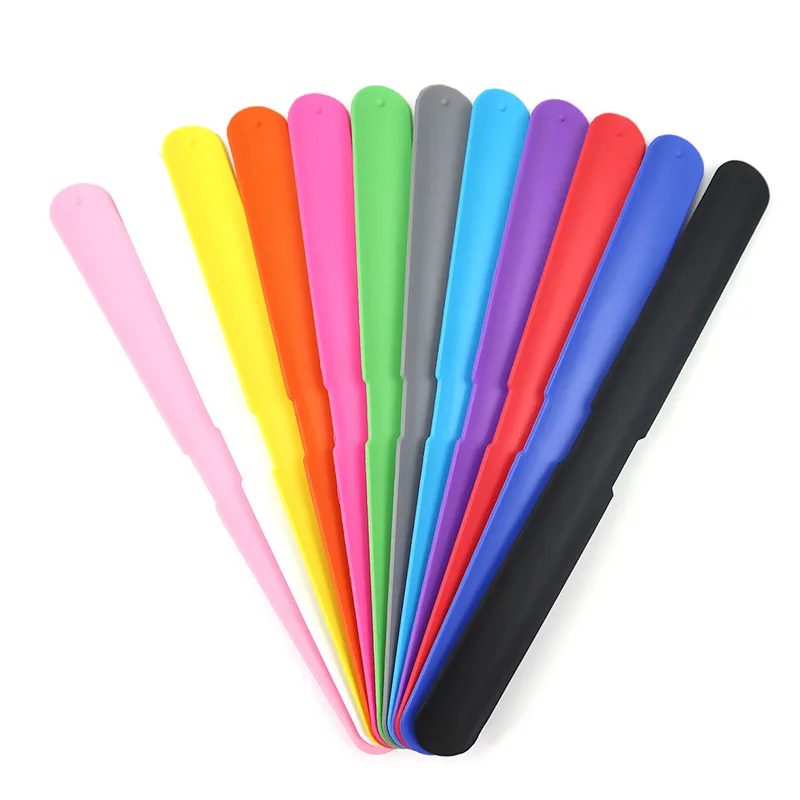 1pcs Kids Slap Bracelets Flexible Self-Rolling Wristwear Soft Clap Circle Silicone Wristbands Children Toy Gift Bracelet