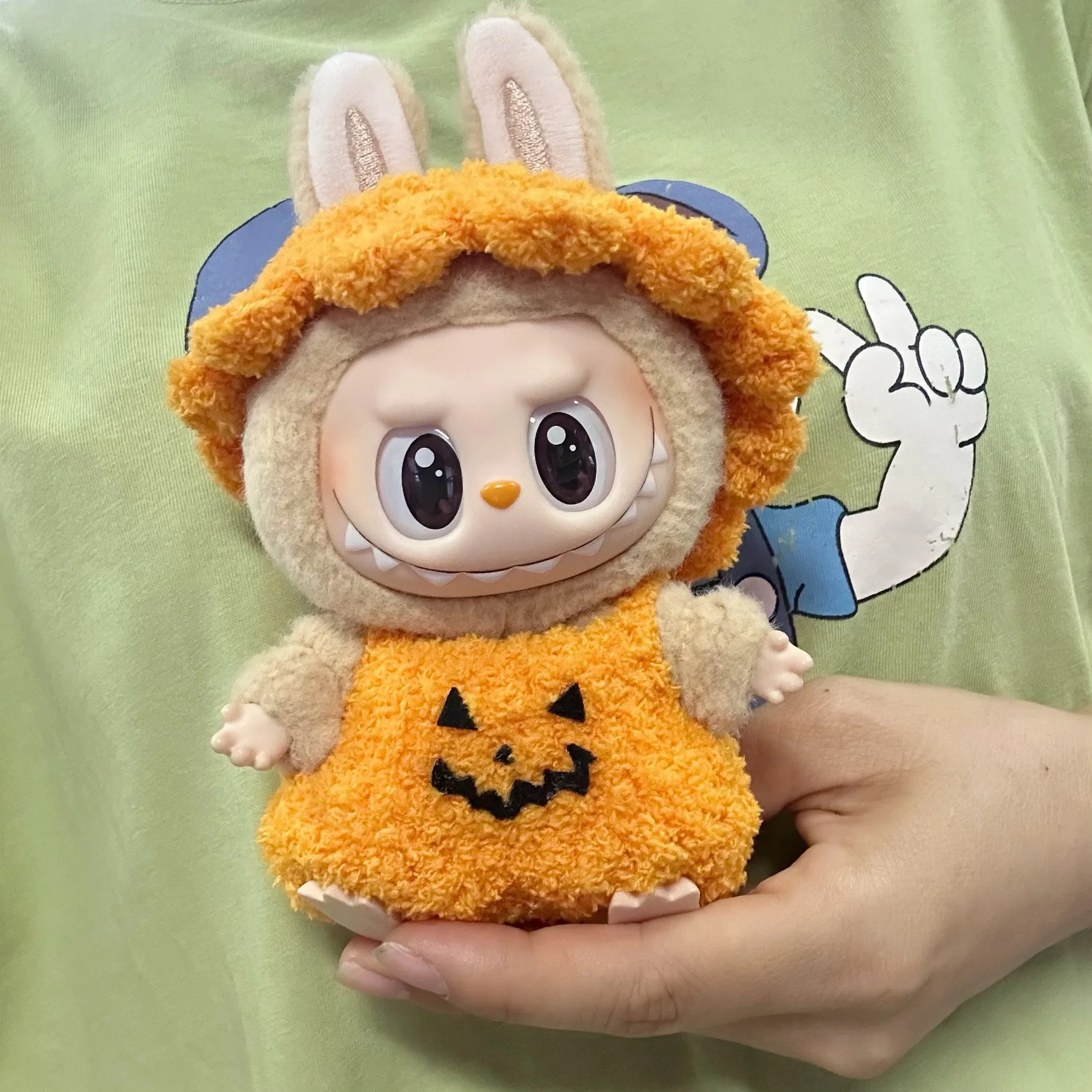 

17cm Labubu I II Cute Handmade Halloween Plush Doll'S Clothes Idol Dolls Sitting Party Pumpkin Suit For Korea Kpop Exo