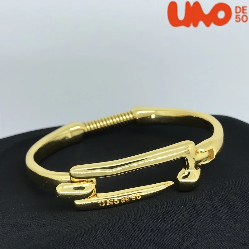 

2025 Best Selling Exquisite High Quality UNO DE 50 Fashion Classic 925 Bracelet Jewelry Daily Collocation Holiday Romantic Gifts