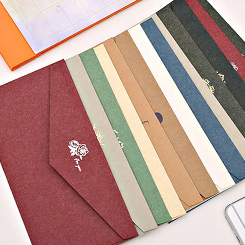 

10 Pcs Hot Stamped Kraft Paper Envelopes Elegant Blank Retro Gilding Design for Wedding Anniversary Celebration Birthday Party