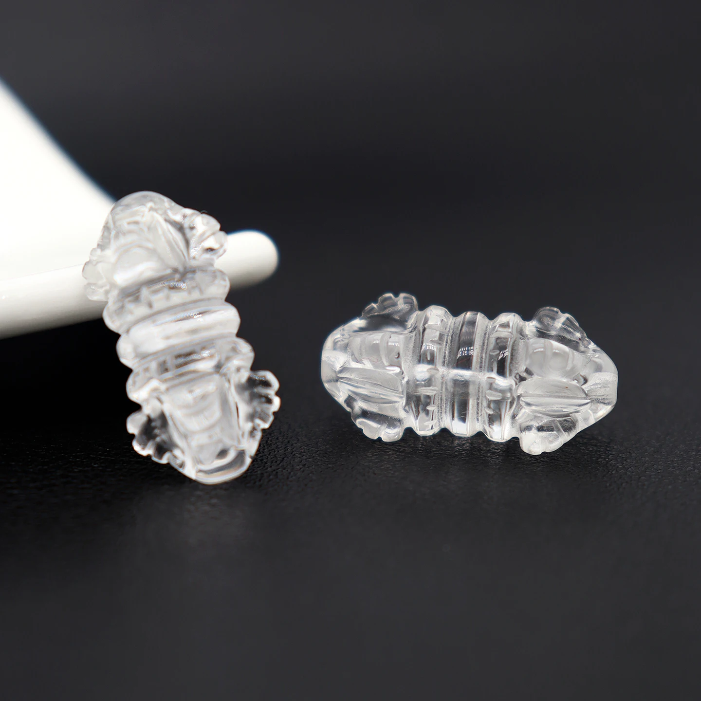 Natural White Crystal Vajra Ritual Implement Pestle Hand Carved DIY Hand Woven Bracelet Mobile Phone Chain Accessories Pendant
