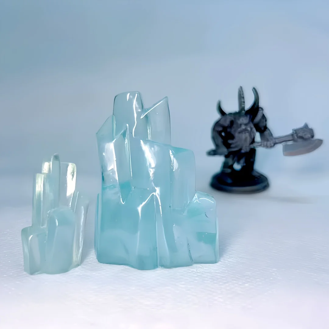 2pcs Miniature Iceberg Sculptures for Desk Decor, Aquariums & Tabletop Games - Resin Crafted, Perfect for Home & Office