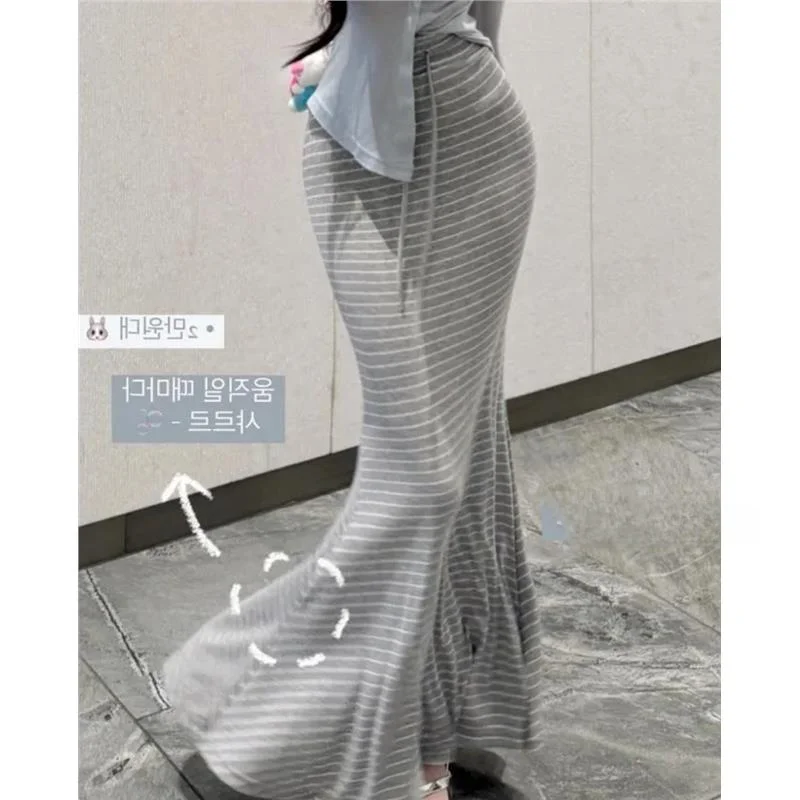 Sexy Long Halter Neck Gingham Fish Tail Skirt Women's High Waist Midi Skirt Elegant Autumn New Arrival from Dongdaemun