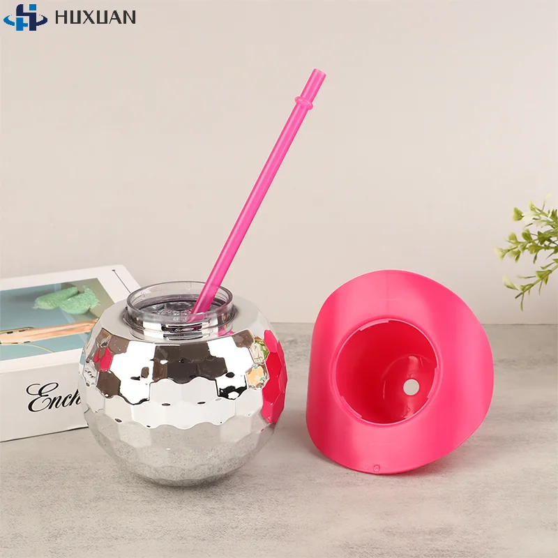 1Pc 600ml Unique Disco Ball Cups Cowboy Disco Ball Cup With Straws Flashing Cocktail Ball Electroplating Ball Cup Drinking Cup