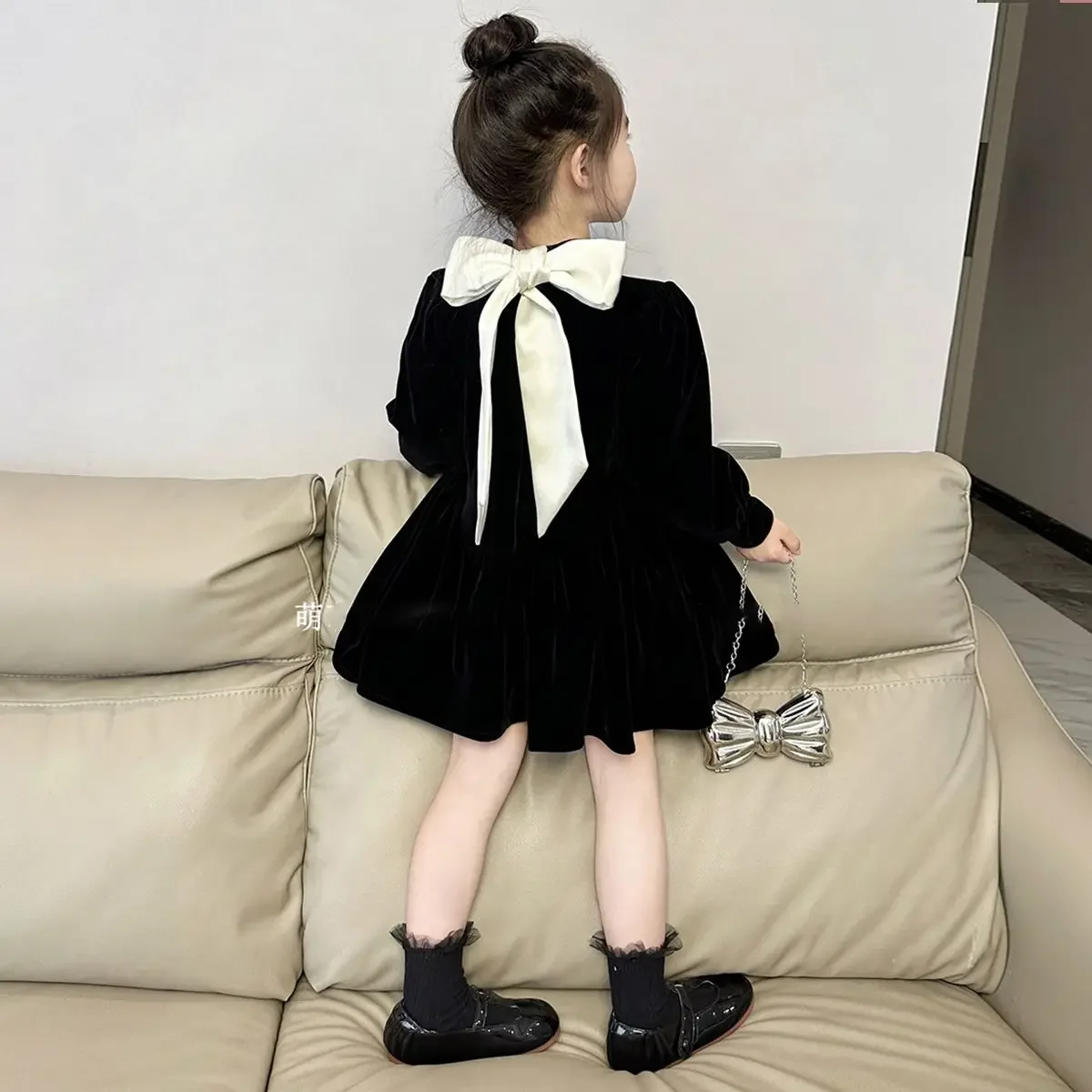 

Korean Childrens Clothing 2024 Autumn New Black Bow Velvet Dress Girl Temperament Princess Dress