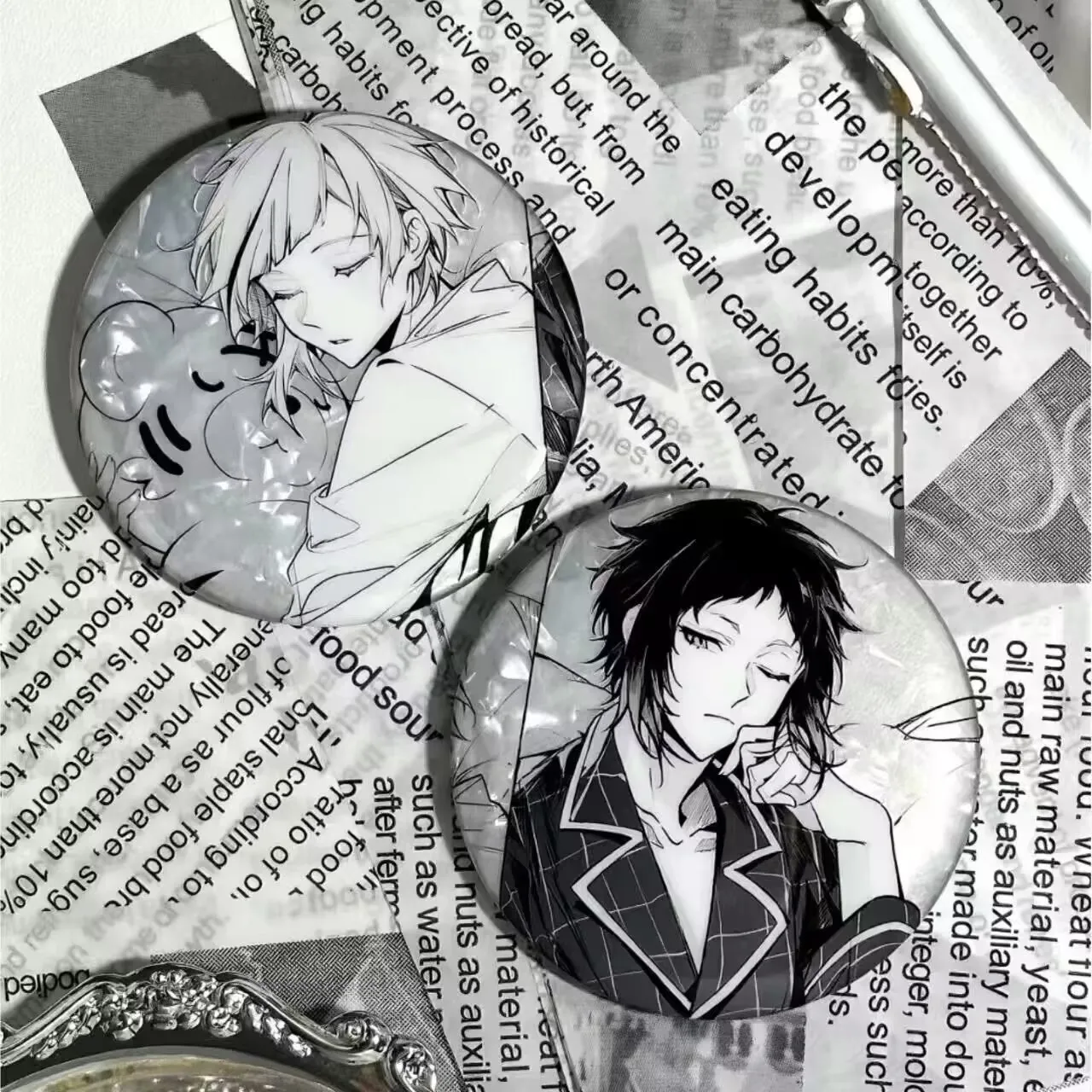 "Bungo Stray Dog"، "Atsushi Nakajima، Ryunosuke Akutagawa" شارة محلية الصنع هدية بروش مزخرفة محيطية
