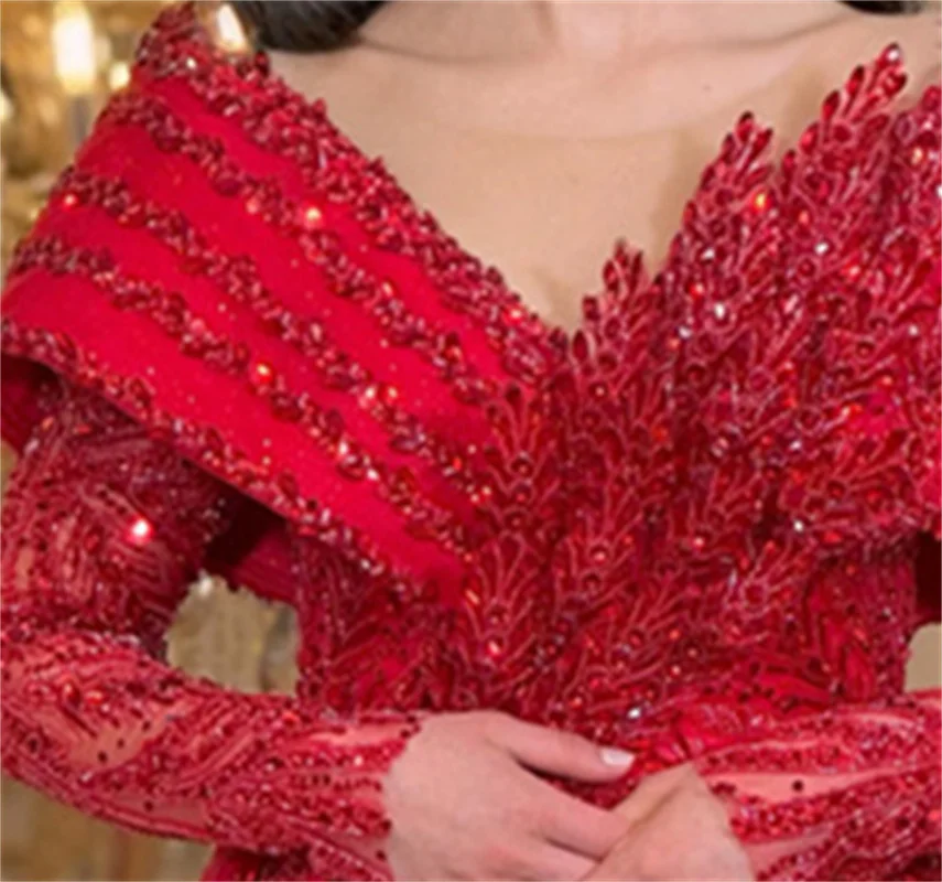 2026 New Red Arabic Evening Gown Off Shoulder Cape Collar Full Crystal Embroidery Detachable Overskirt Dubai Engagement Birthday