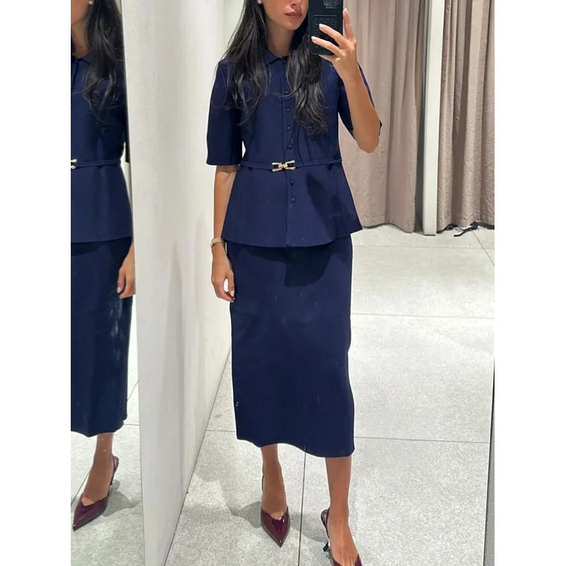 

Women's Knitted 2-Piece Set Mid-Length Skirt Suit with Belted Cardigan Jacket Office Commuting Casual Fashion