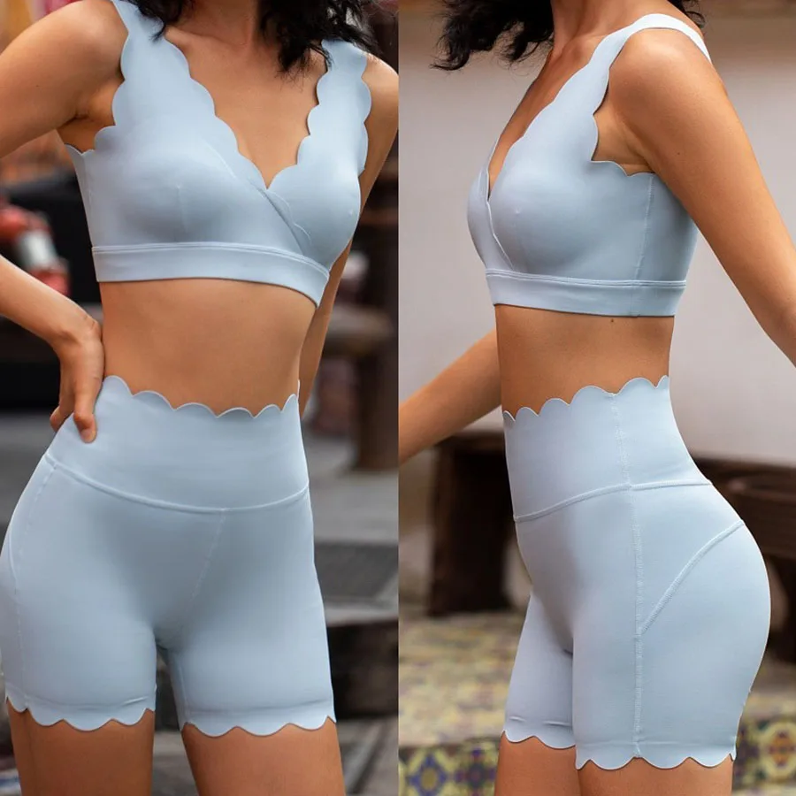

‌Women's V-Neck Lace Sports Bra Top With Padded Push Up Anti-Sway Shorts Yoga Running Fitness Training Female Gym Clothes