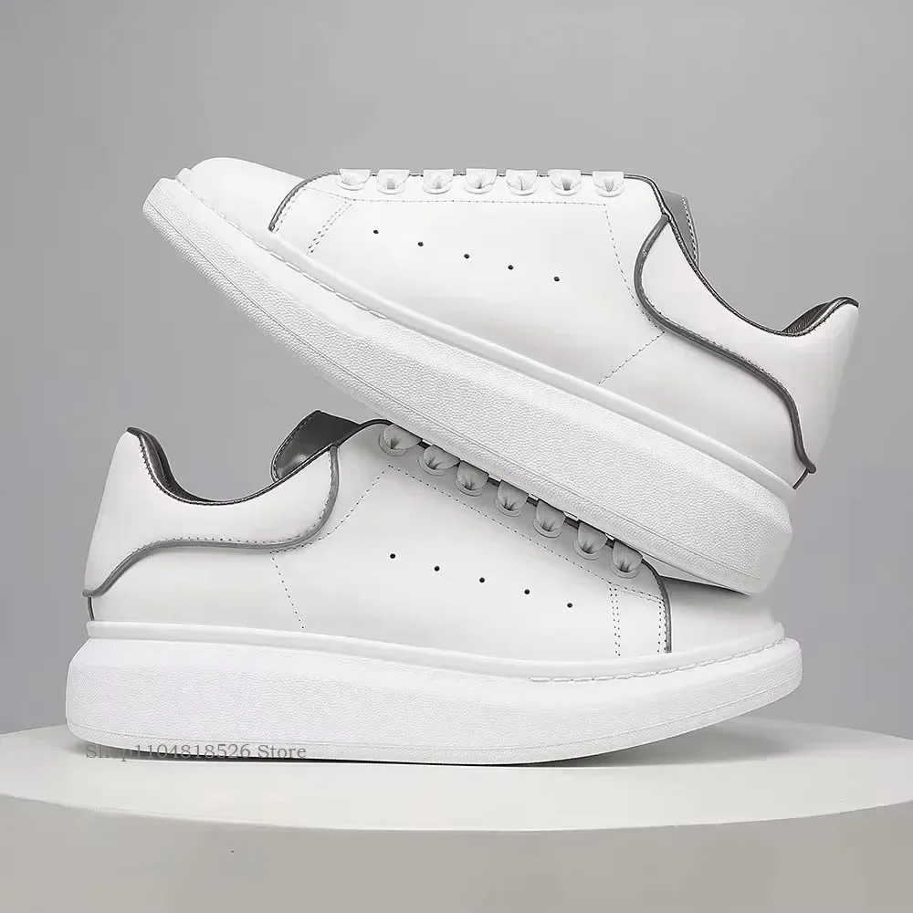 Damesflats Elegante skateboardschoenen Witte sneakers Dikke zool Binnenhoogteverhogende gevulkaniseerde schoenen voor heren en dames