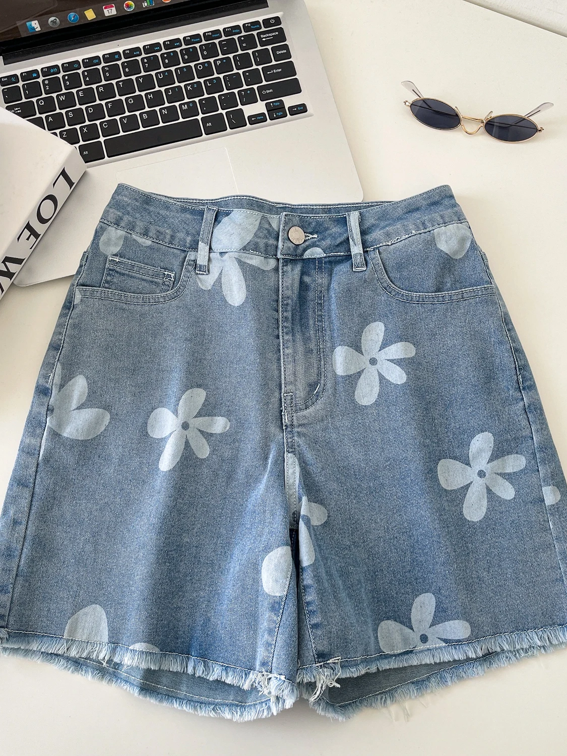 

Retro Print High Waist Loose Women's Denim orts Spring Slimming Five-Quarter Length Frayed Hem Design Summer New Arrival