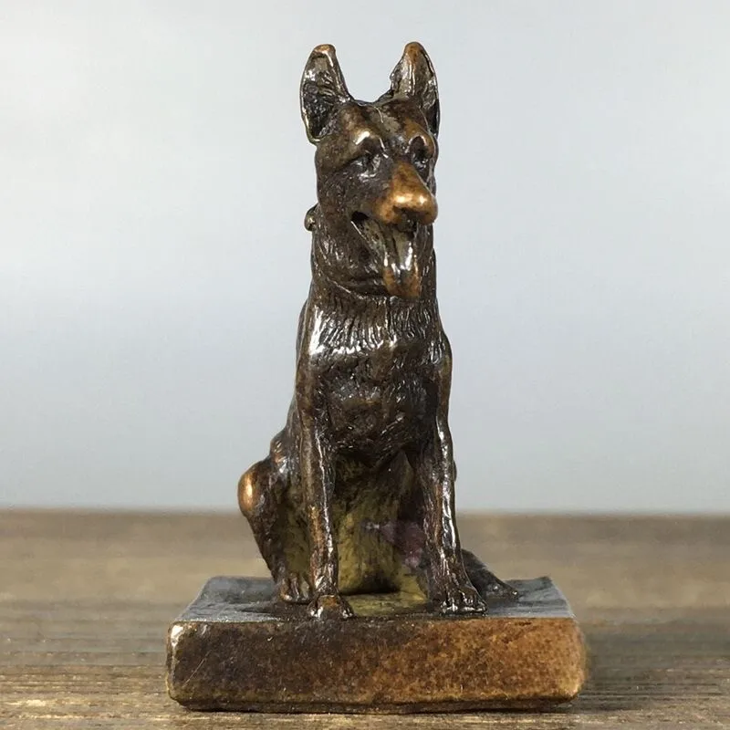 Retro pulp-coated alloy copper engraving wolf dog lucky and prosperous zodiac dog seal ruler pressing process ornament