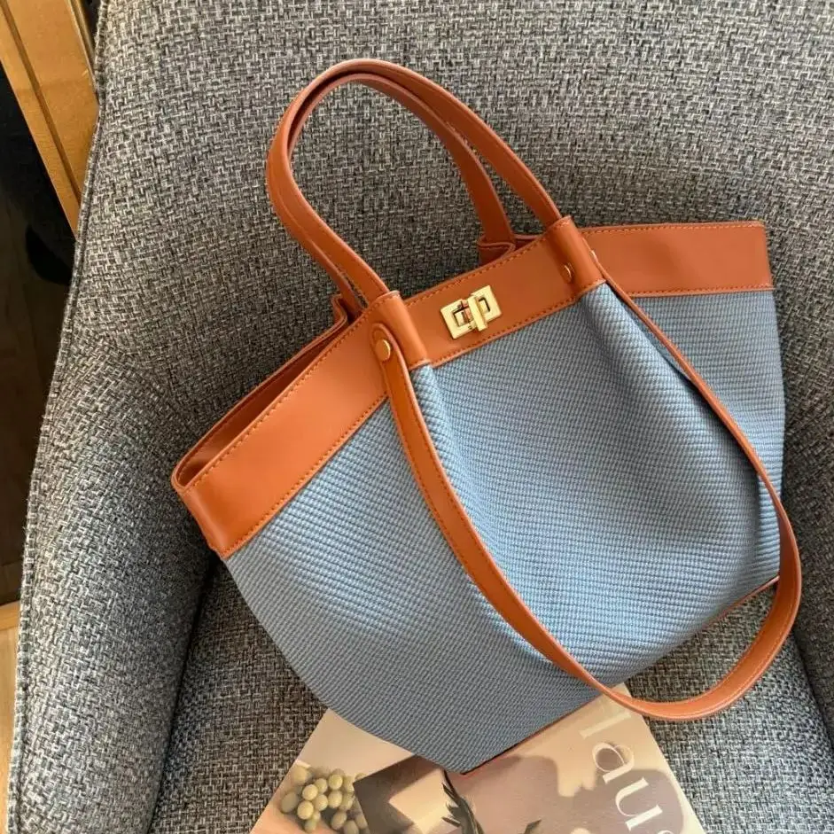 

2025 Luxury Women Tote Bag Fashion Underarm Pouch Large Capacity Canvas Leather Shoulder Bag Crossbody Bag Fashion Portable Bags