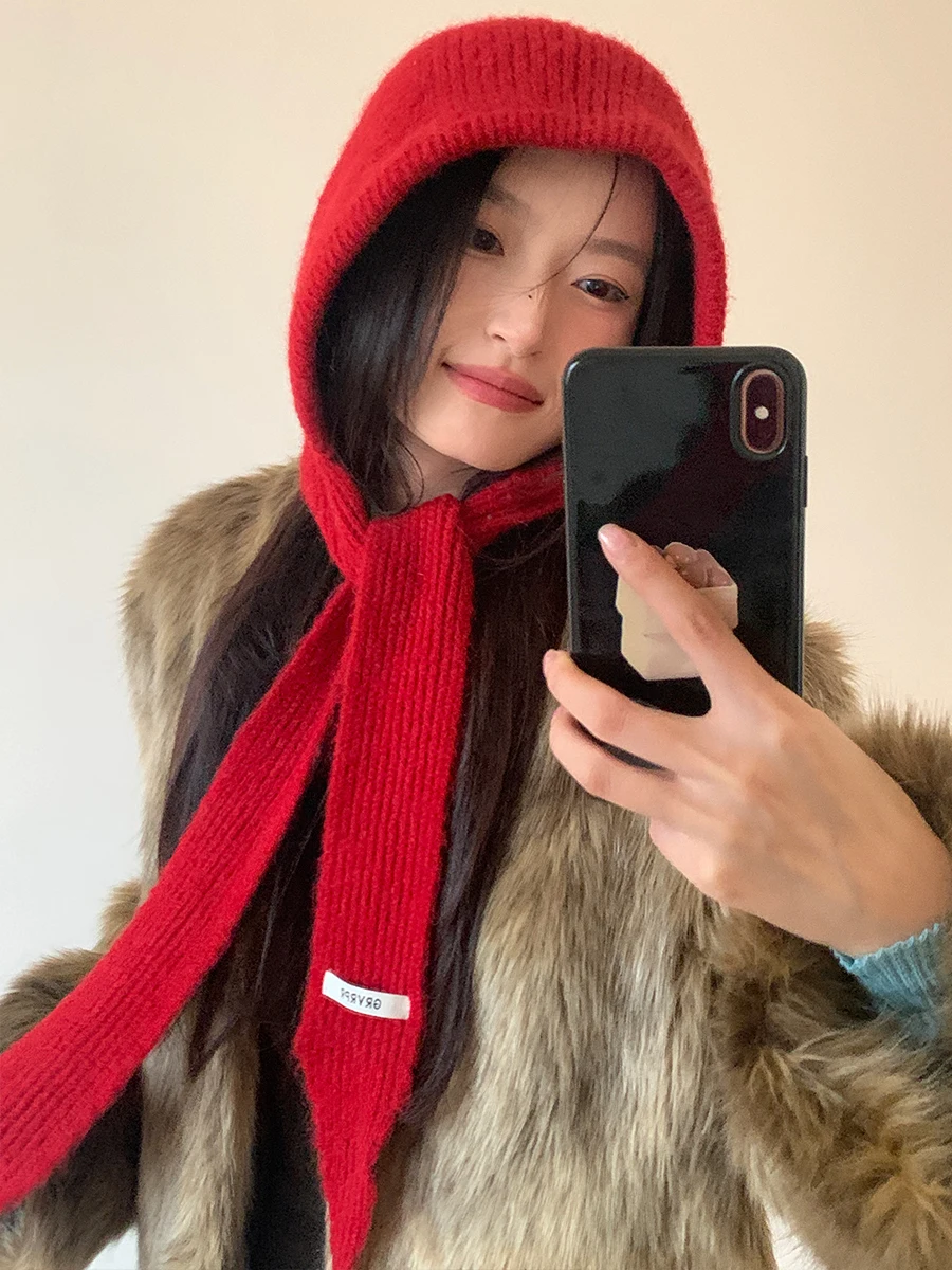 Woolen Christmas New Year's Red Hat Scarf One-Piece Women's Winter Knitted Neck Scarf Hooded Balaclava