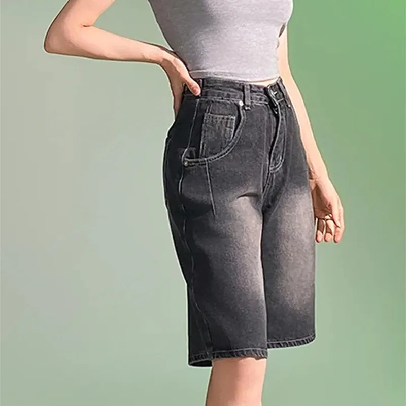 

Summer 2026 Chic Street Style Loose Straight Leg Black Washed Denim Shorts for Women Casual High Waist Cotton Blend Jeans