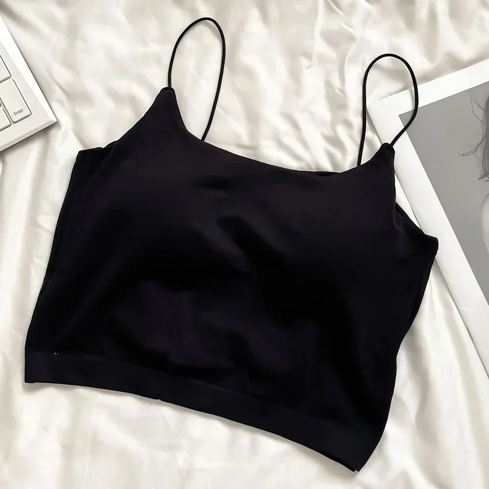 نزهات غير رسمية سترة بروتيل سوداء أساسية بلون ملابس داخلية علوية سوداء غير رسمية من نسيج النايلون تصميم أساسي #1