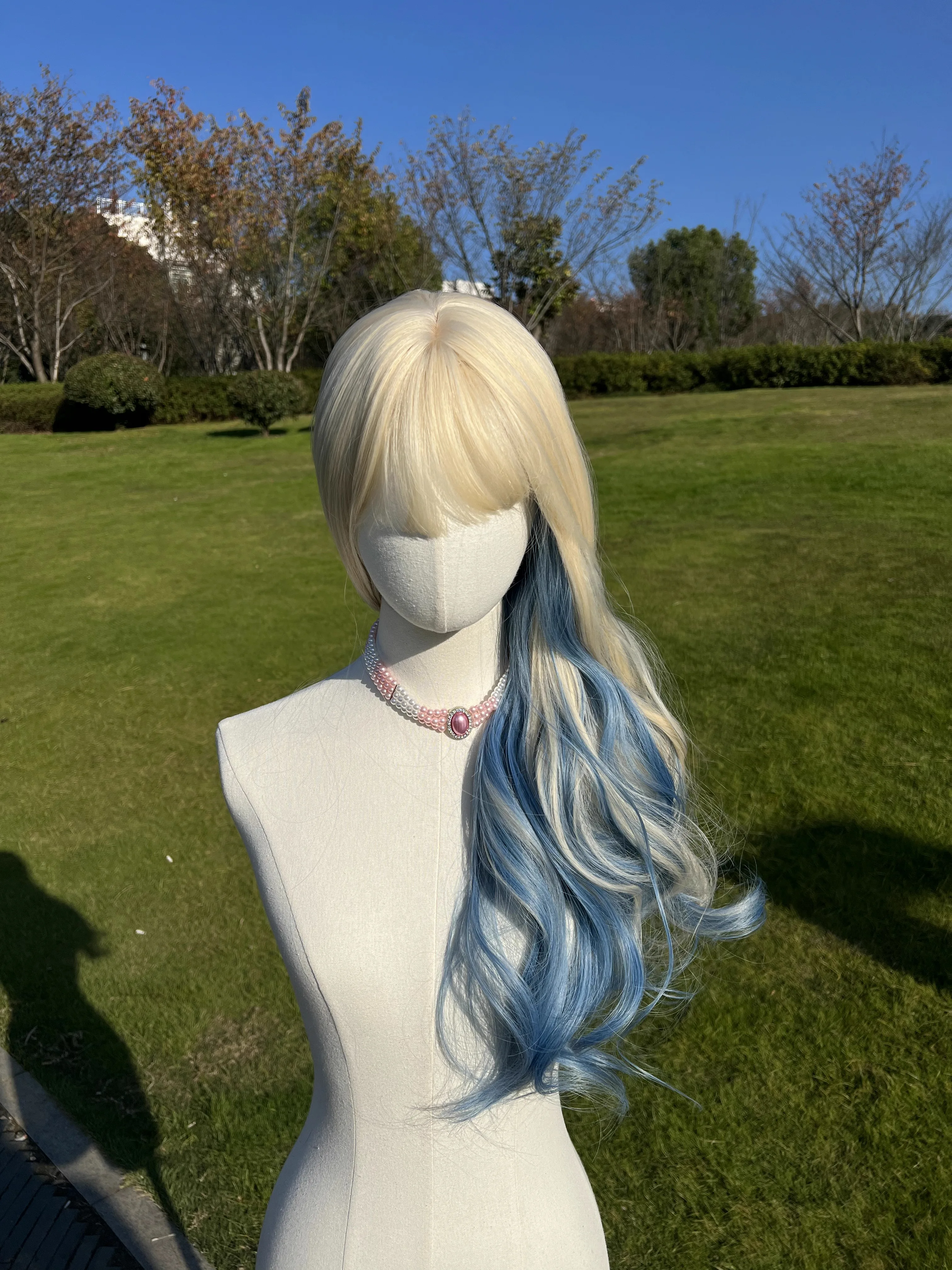 24 inch gold ice blue layered gradient straight bangs wavy curly hair suitable for party wearing synthetic fiber women's wigs