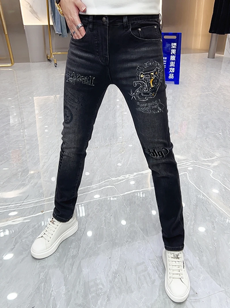 

Faionable Bla Slim Fit Men's Jeans with Heavy Embroidery Tiger Design And Rhinestones for Autumn Season Casual Wear