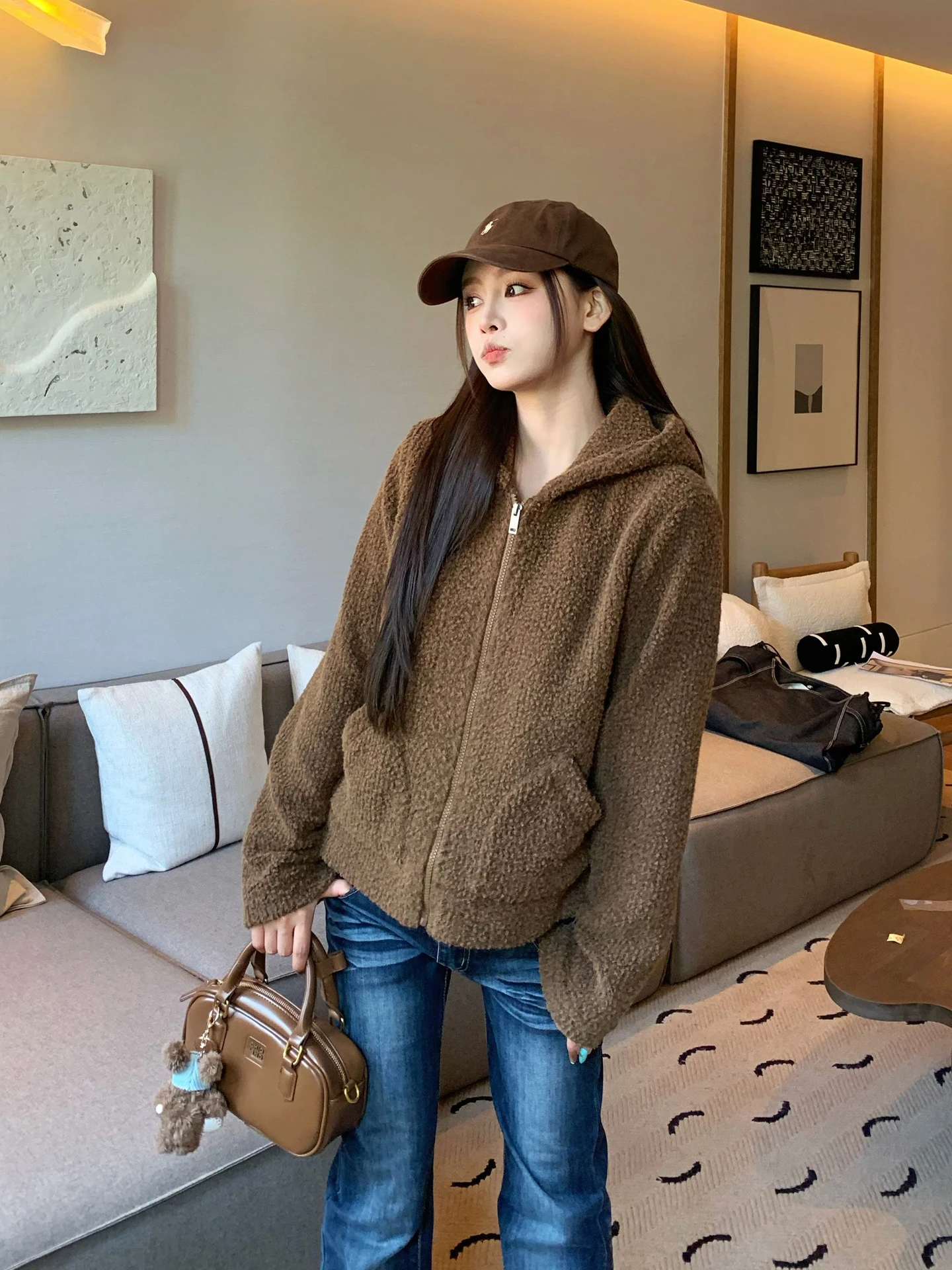 

Женская утепленная куртка с капюшоном на флисовой подкладке, новая зимняя модель, для повседневной носки, из полиэфирного волокна