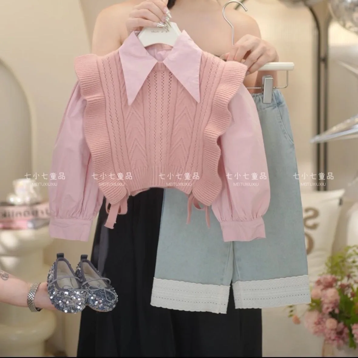

Girls' Autumn Top Set 2025 New Style Knitted Vest Shirt Two Piece Set for Children and Baby